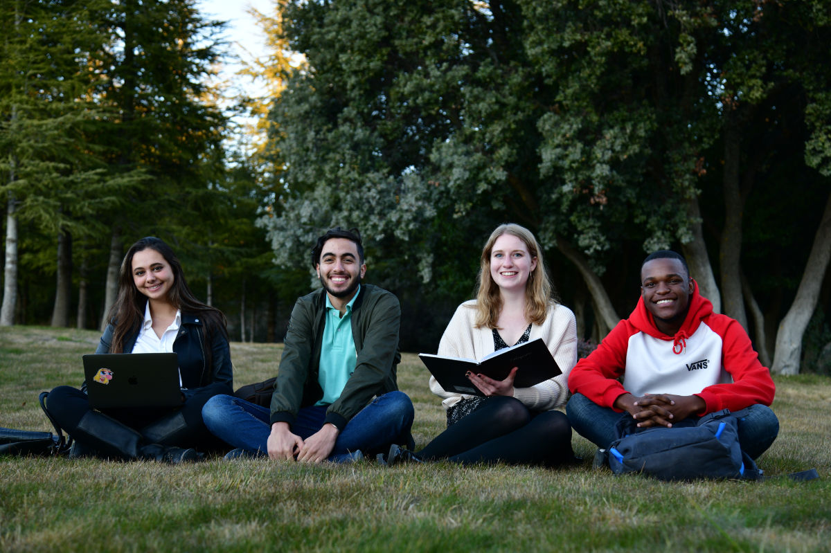 Prepare for a global career in international affairs